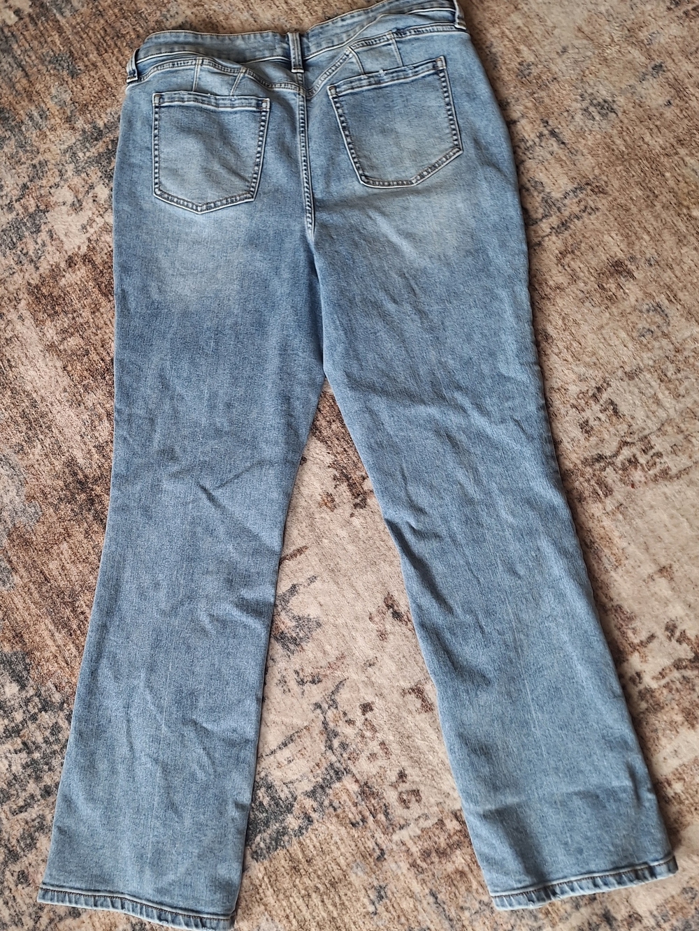 Maurices Everflex Slim Bootcut Jeans. Only Worn Once. Sz 16 - Picture 4 of 4